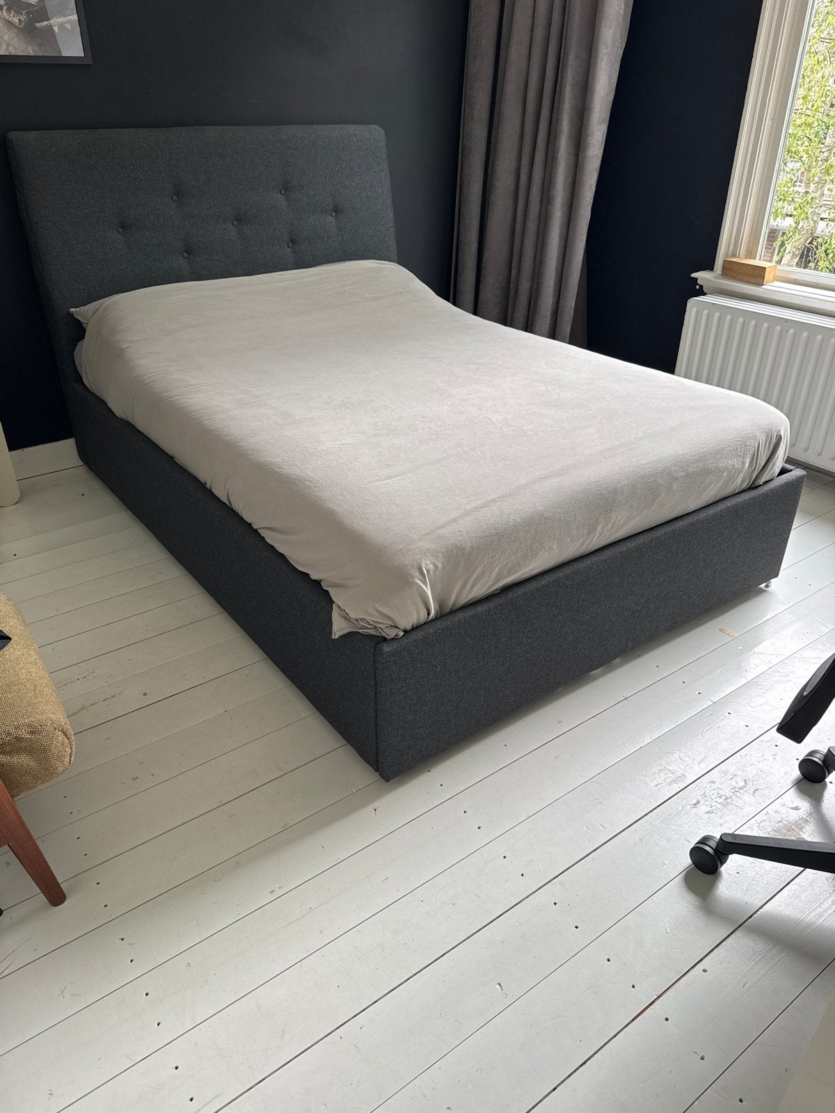 Ikea IDANÄS Gestoffeerd bed met opberger, 140x200 cm, Ophalen, Tweepersoons, 140 cm, Zo goed als nieuw