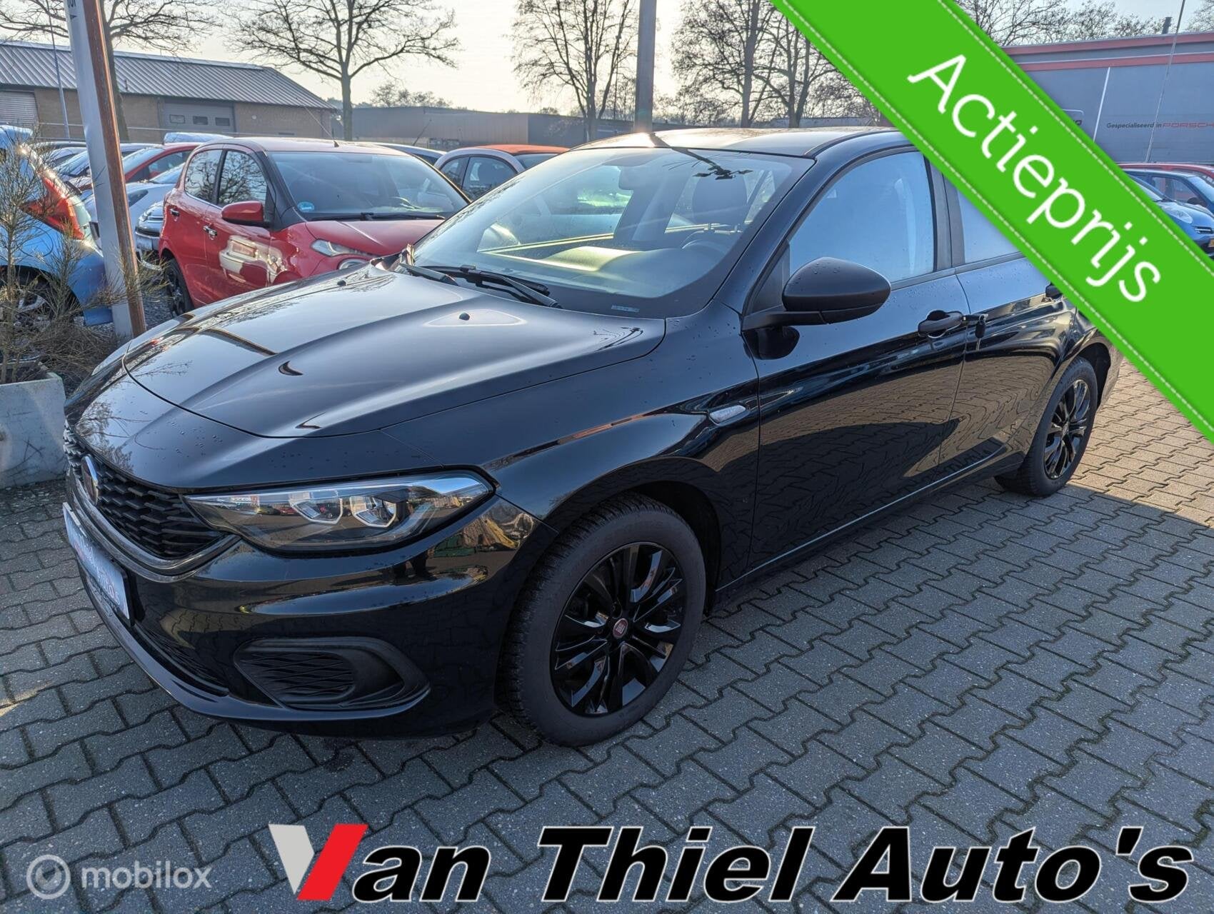 Fiat Tipo Stationwagon 1.4 Lounge, Auto's, Fiat, Voorwielaandrijving, Zwart, Handgeschakeld, 1368 cc