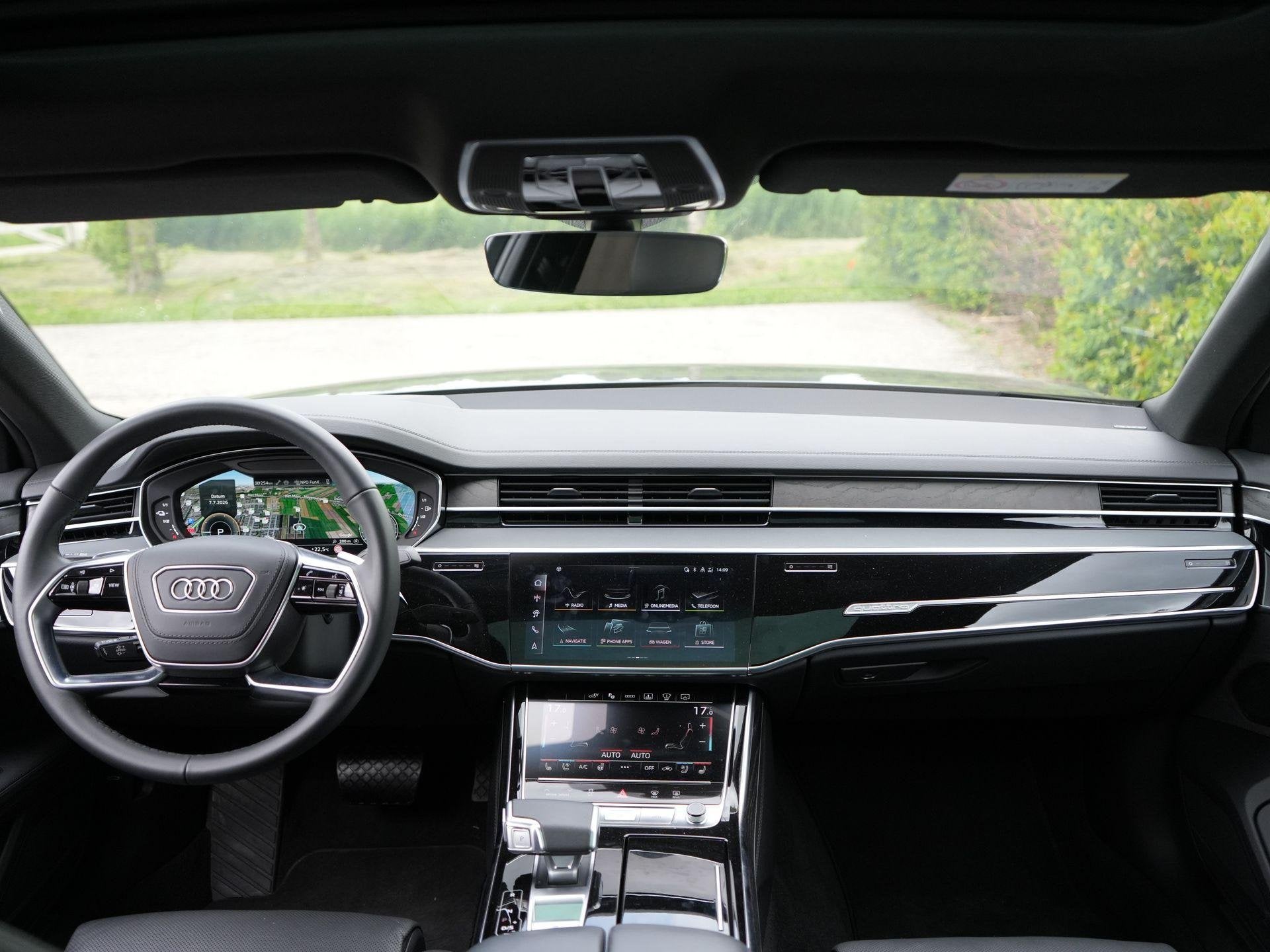 Foto 6 van Audi A8 S-Line 60 TFSI e 462 PK QUATTRO | Vierwielbesturing