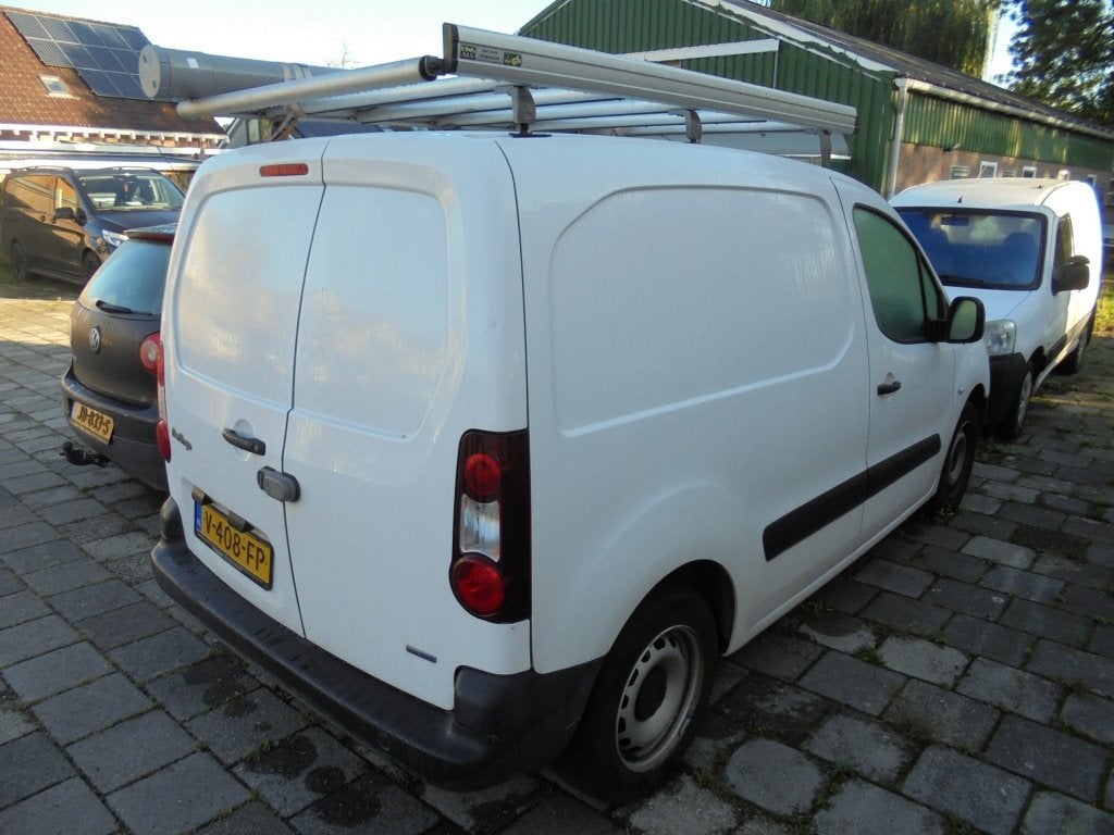 Citroën Berlingo 1.6 BlueHDI 75 Comf||Trekhaak||Imperiaal||, Auto's, Dealer onderhouden, Stof, Gebruikt, 4 cilinders