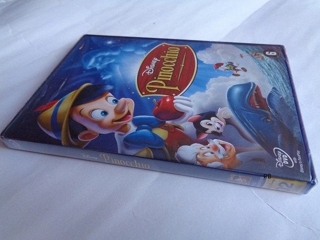 Walt Disney Classic Pinokkio (Pinocchio) Rugnummer 2., Tekenfilm, Nederlands, Ophalen of Verzenden, Zo goed als nieuw
