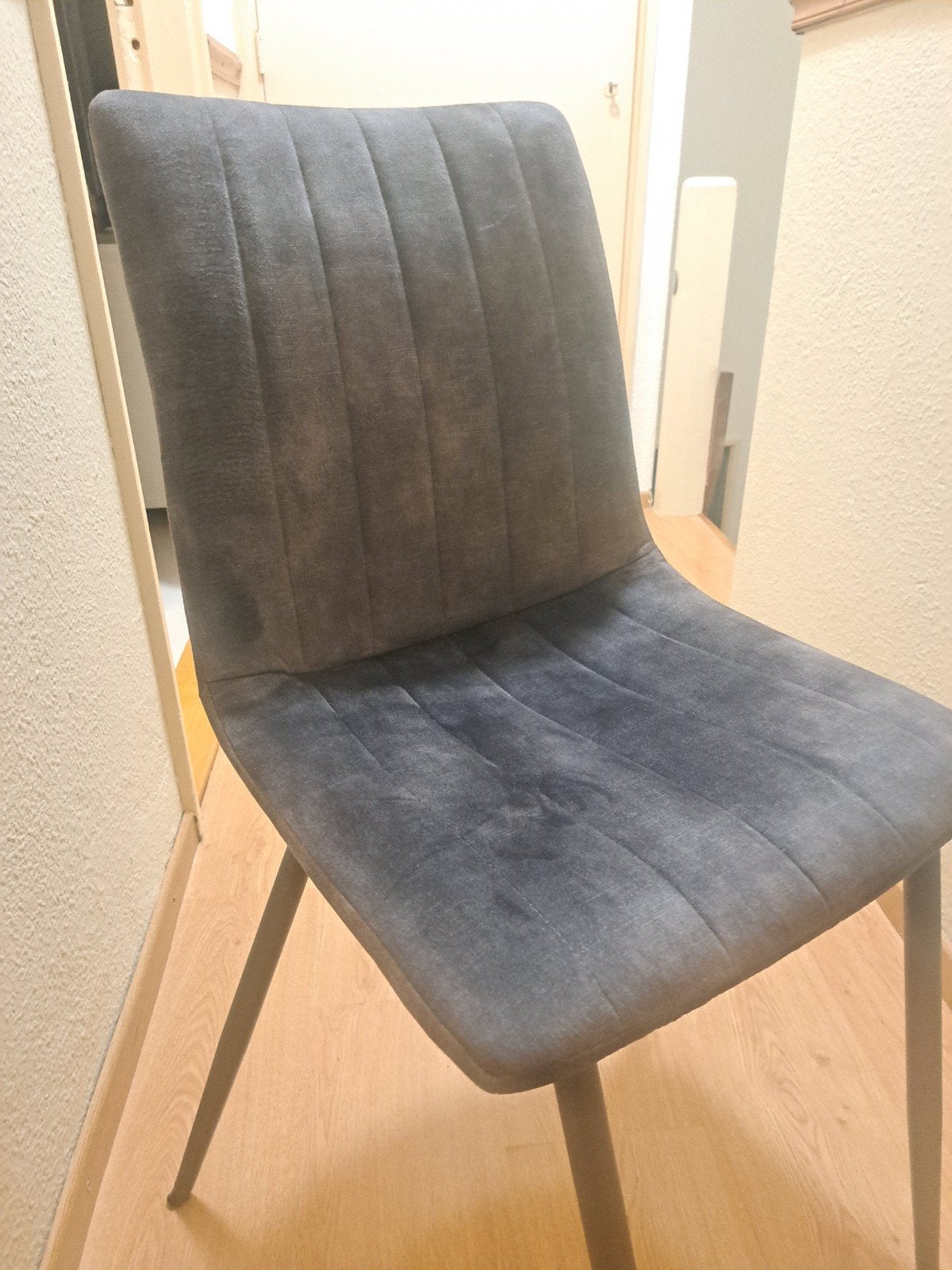 4 eethoekstoelen 6 maanden oud!, Huis en Inrichting, Ophalen, Zo goed als nieuw, Vier, Stof