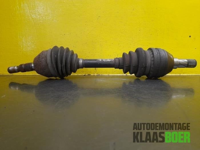 Aandrijfas links-voor van een Opel Zafira, Gebruikt, -, -, Opel