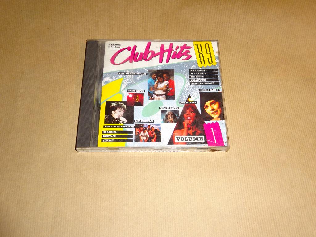 CD Clubhits 89 volume 1 Club Hits, Ophalen of Verzenden, Zo goed als nieuw, Pop