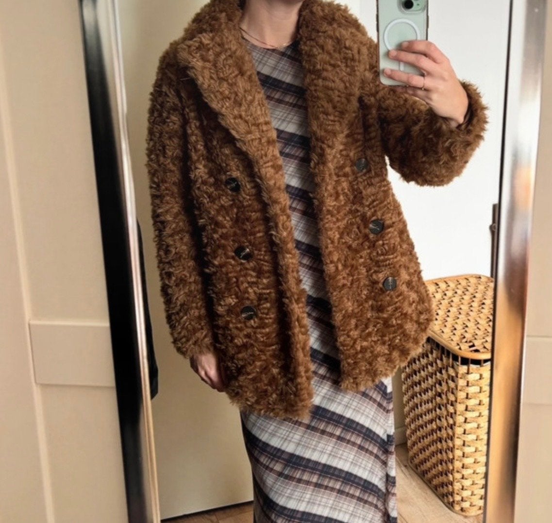 Zara bontjas (XS maar valt groot), Kleding | Dames, Jassen | Winter, Ophalen of Verzenden, Zo goed als nieuw, Maat 36 (S), Bruin