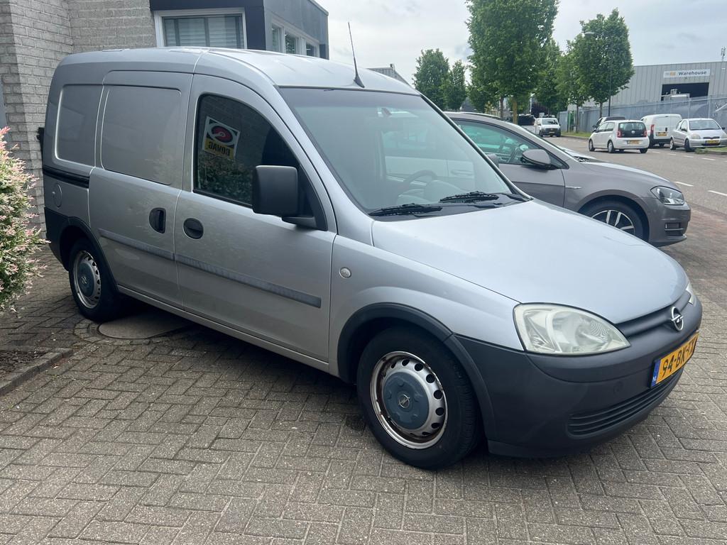 Opel Combo 1.7 DTI *Nieuwe APK *18-05-2027*, Auto's, Voorwielaandrijving, 450 kg, Gebruikt, 4 cilinders