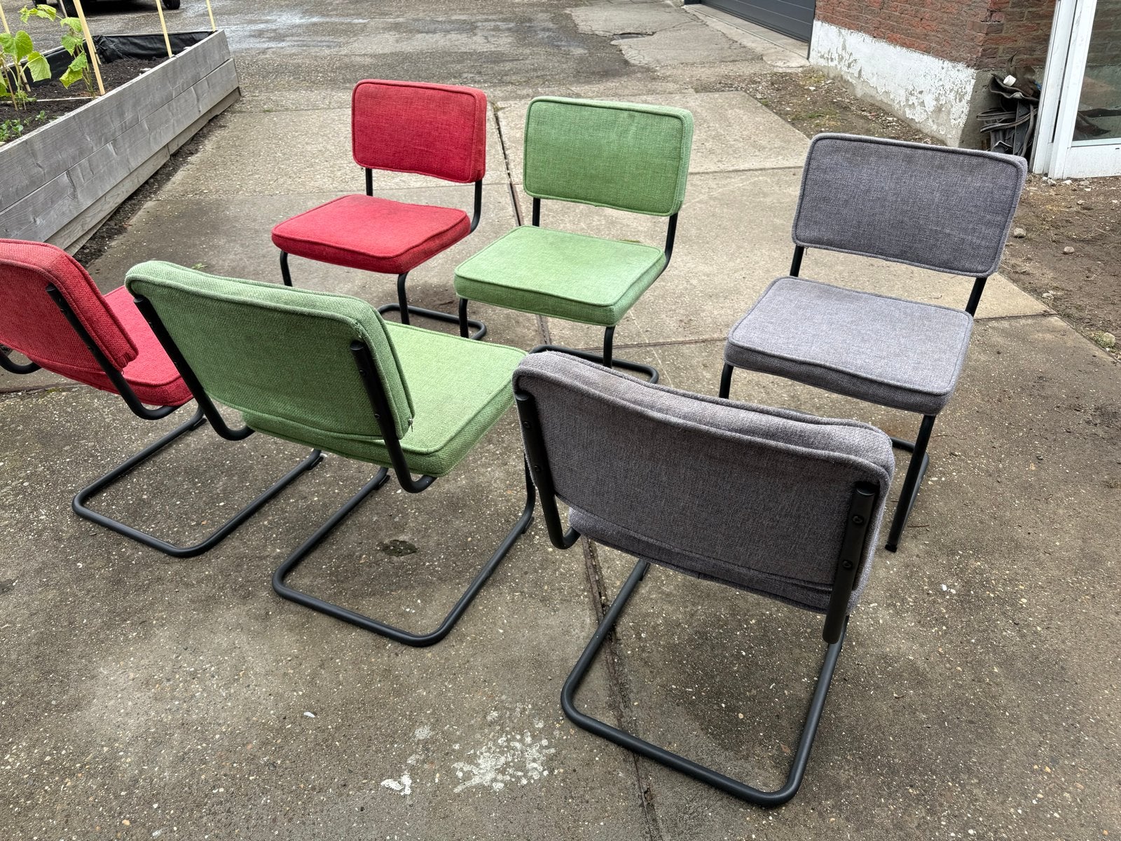 Set van 6 vintage stoelen in rood, groen en grijs, Ophalen, Gebruikt, Overige kleuren, Stof