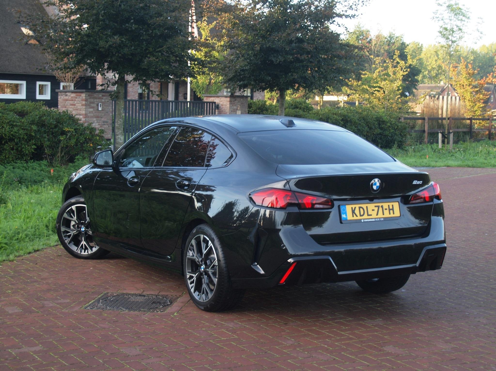 BMW 2-serie Gran Coupé 220 M Sport Design Edition | Dealerg, Auto's, Dealer onderhouden, Gebruikt, Zwart, Origineel Nederlands