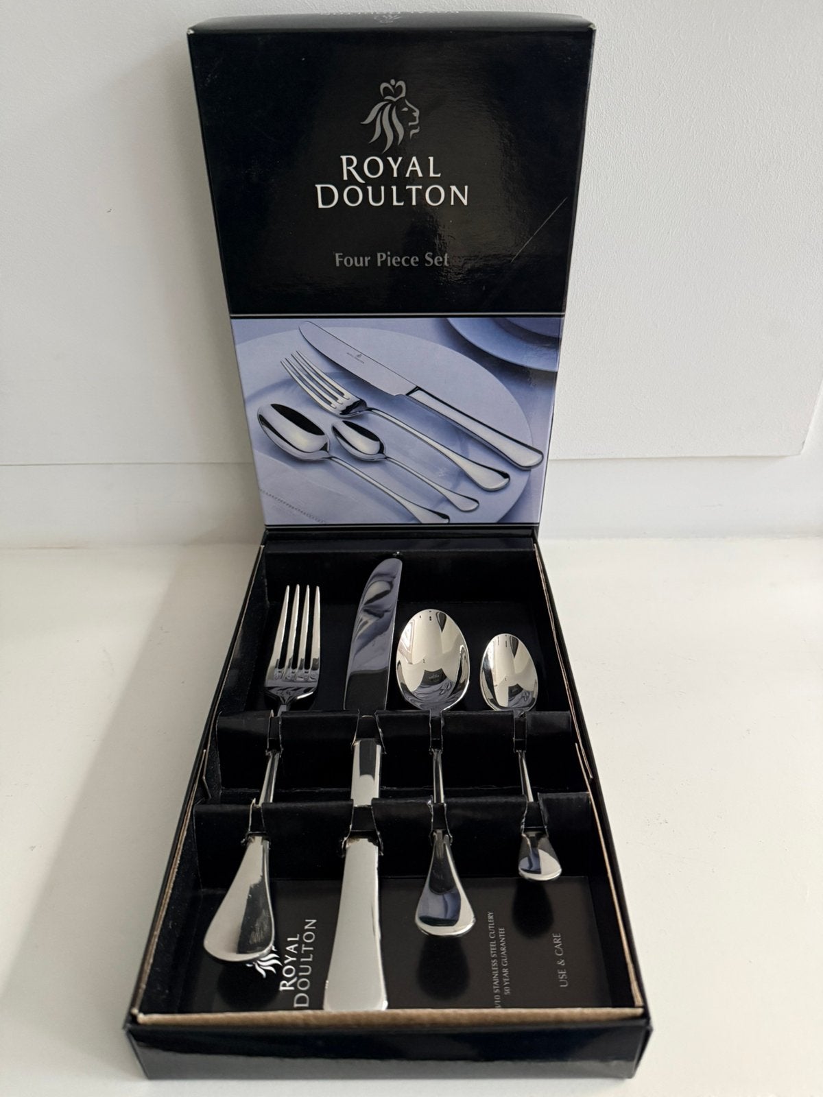 Royal Doulton nieuw bestek 5 sets van 4 stuks elk, Huis en Inrichting, Bestekset, Nieuw, Ophalen of Verzenden, Rvs of Chroom