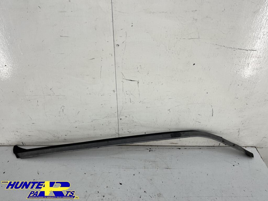 Raamlijst LV boven Volvo V70/850 ('97-'00), Auto-onderdelen, Gebruikt, Ophalen of Verzenden, Volvo, Volvo