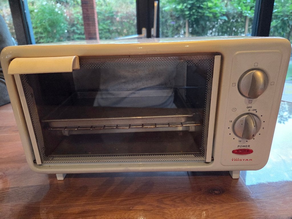 Tristar mb700 oven, Witgoed en Apparatuur, Ophalen, Minder dan 45 cm, Minder dan 45 cm, Vrijstaand