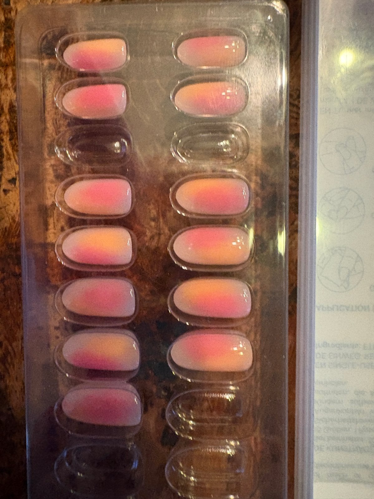 DOONAILS Soft Gel Press Ons - Summer Edition - medium round, Ophalen of Verzenden, Nieuw, Overige kleuren, Handen en Nagels