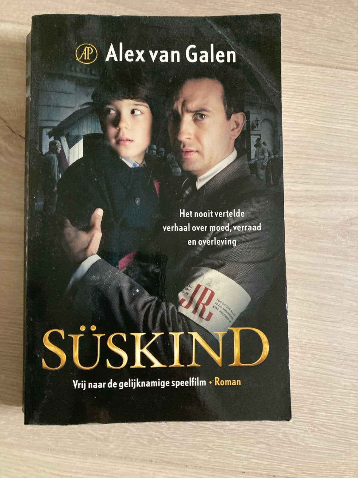 Süskind - Roman gebaseerd op de gelijknamige film, Ophalen of Verzenden, Gelezen, Nederland