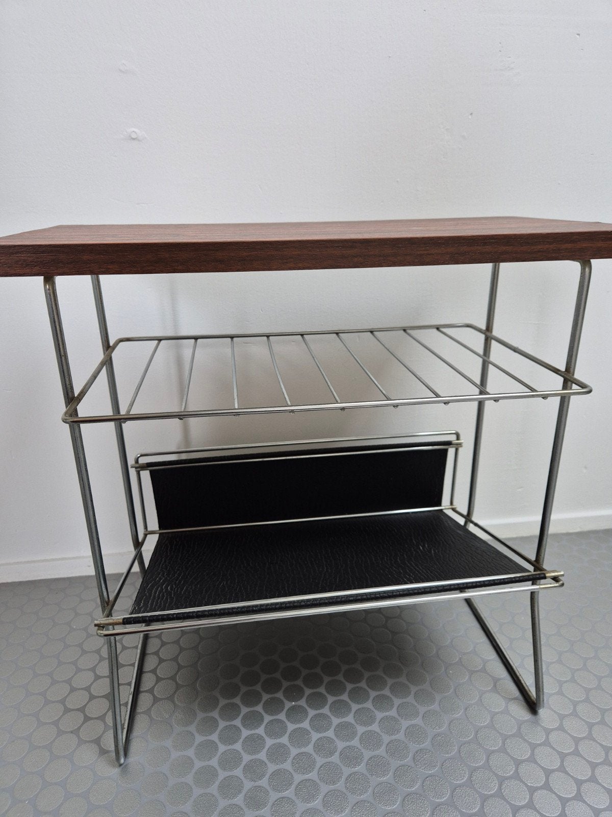 Retro krantentafel, Ophalen of Verzenden