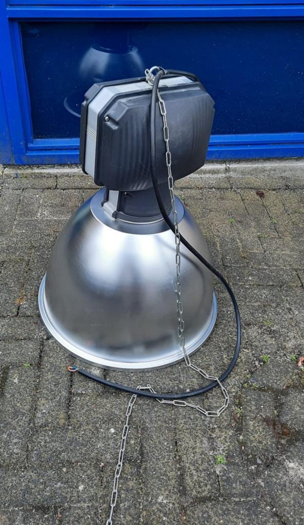 Industriële Hanglampen, 3 stuks, Ophalen, Gebruikt, 50 tot 75 cm, Metaal