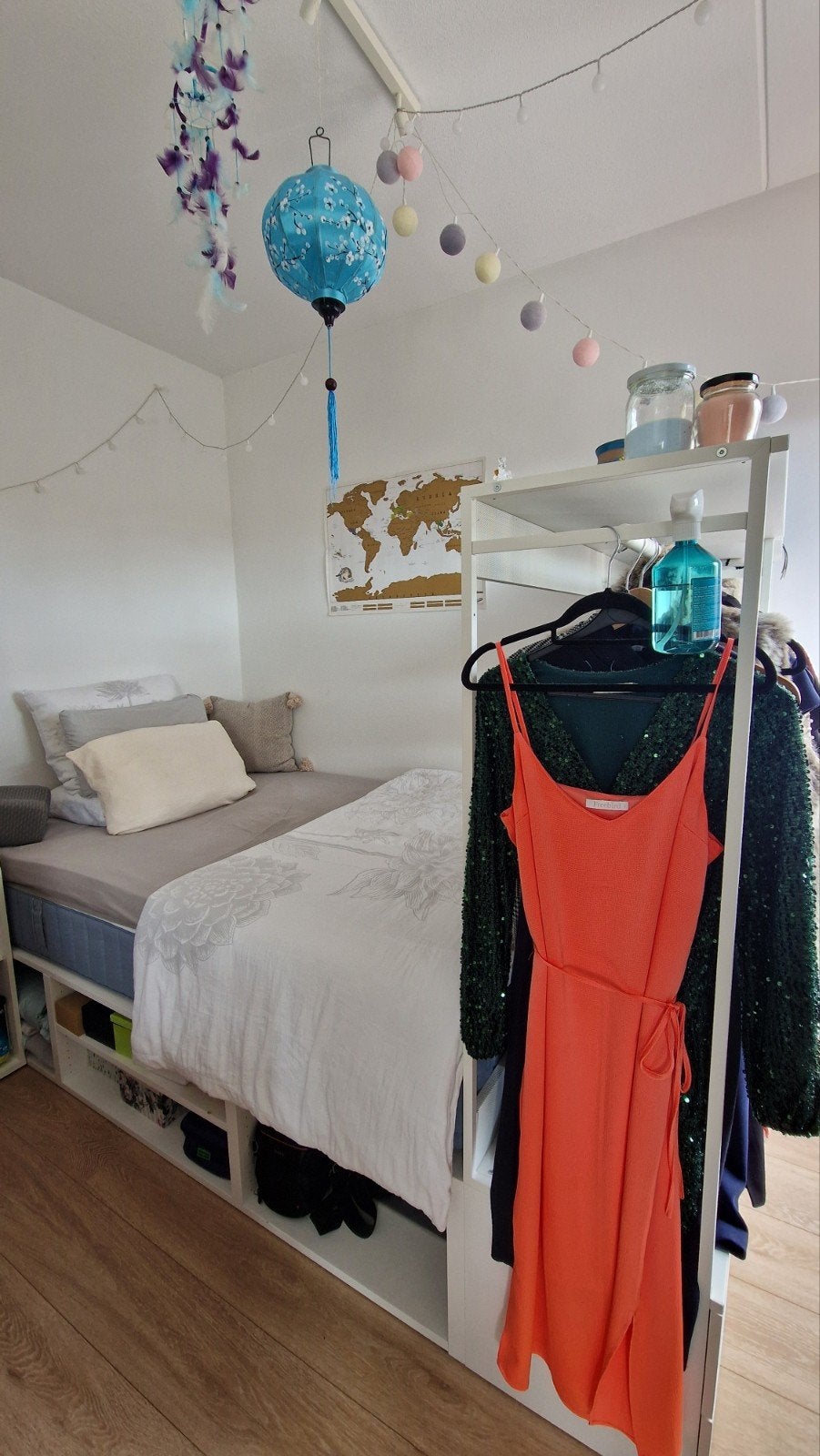 Ikea bed-garderobe combinatie 140x200 met matras en topper, Ophalen, Tweepersoons, 140 cm, Zo goed als nieuw