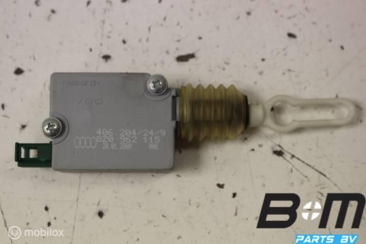 Stelelement voor tankklep Audi A2, Auto-onderdelen, Elektronica en Kabels, Gebruikt