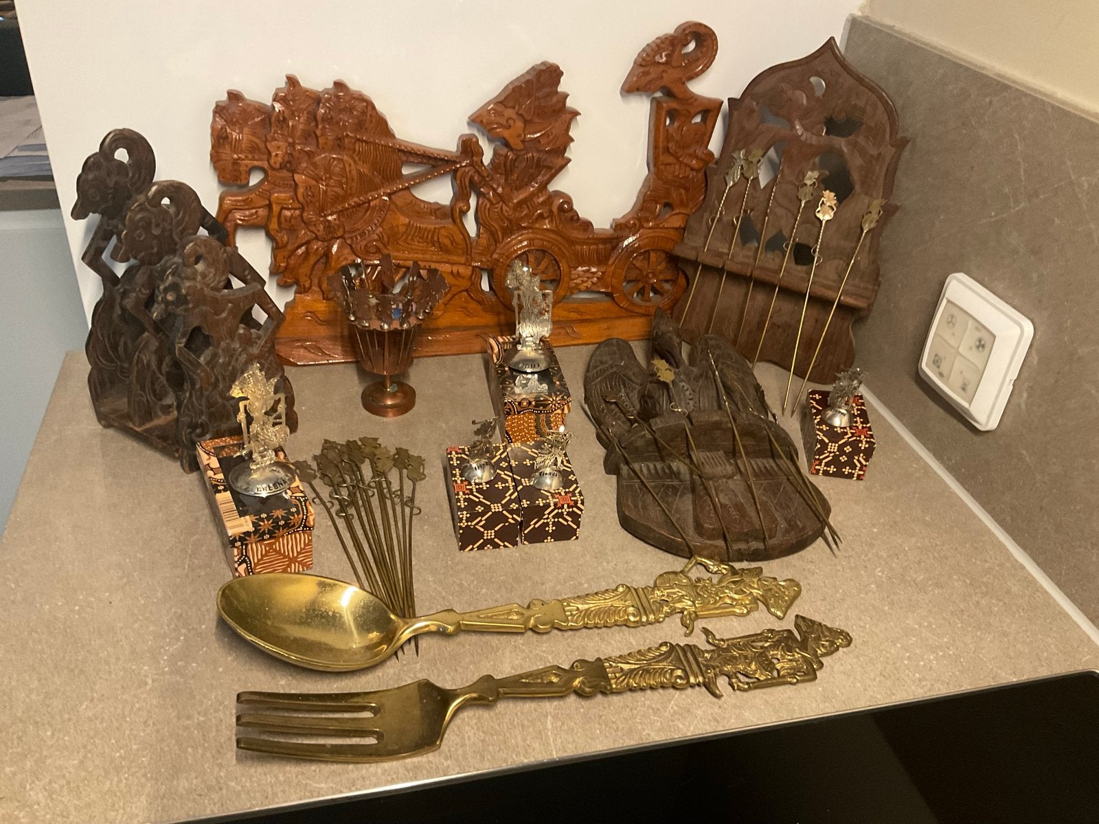 Diverse collectie van Indonesische decoratie en bestek, Ophalen of Verzenden