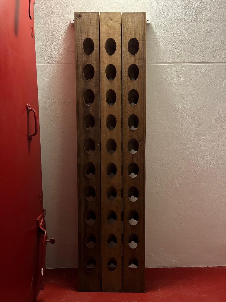 Massief eiken vintage wijnrek Frankrijk, Huis en Inrichting, Woonaccessoires | Wijnrekken, Ophalen, Zo goed als nieuw, 25 flessen of meer