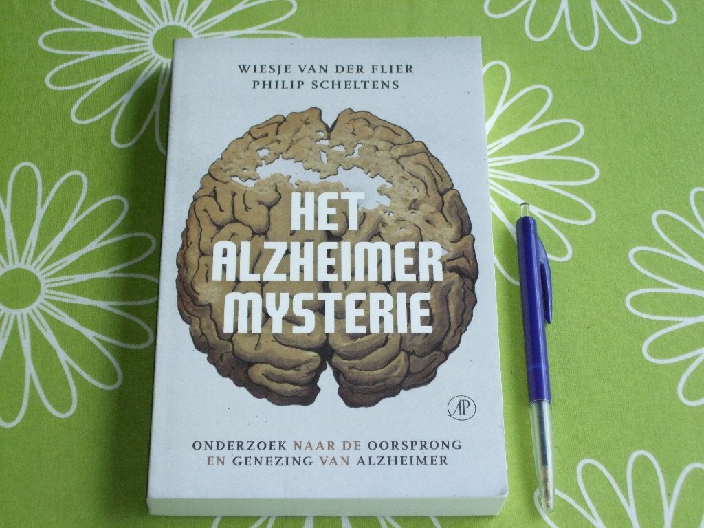 Het Alzheimer mysterie - Wiesje van der Flier, Ophalen of Verzenden, Gelezen, Wiesje van der Flier
