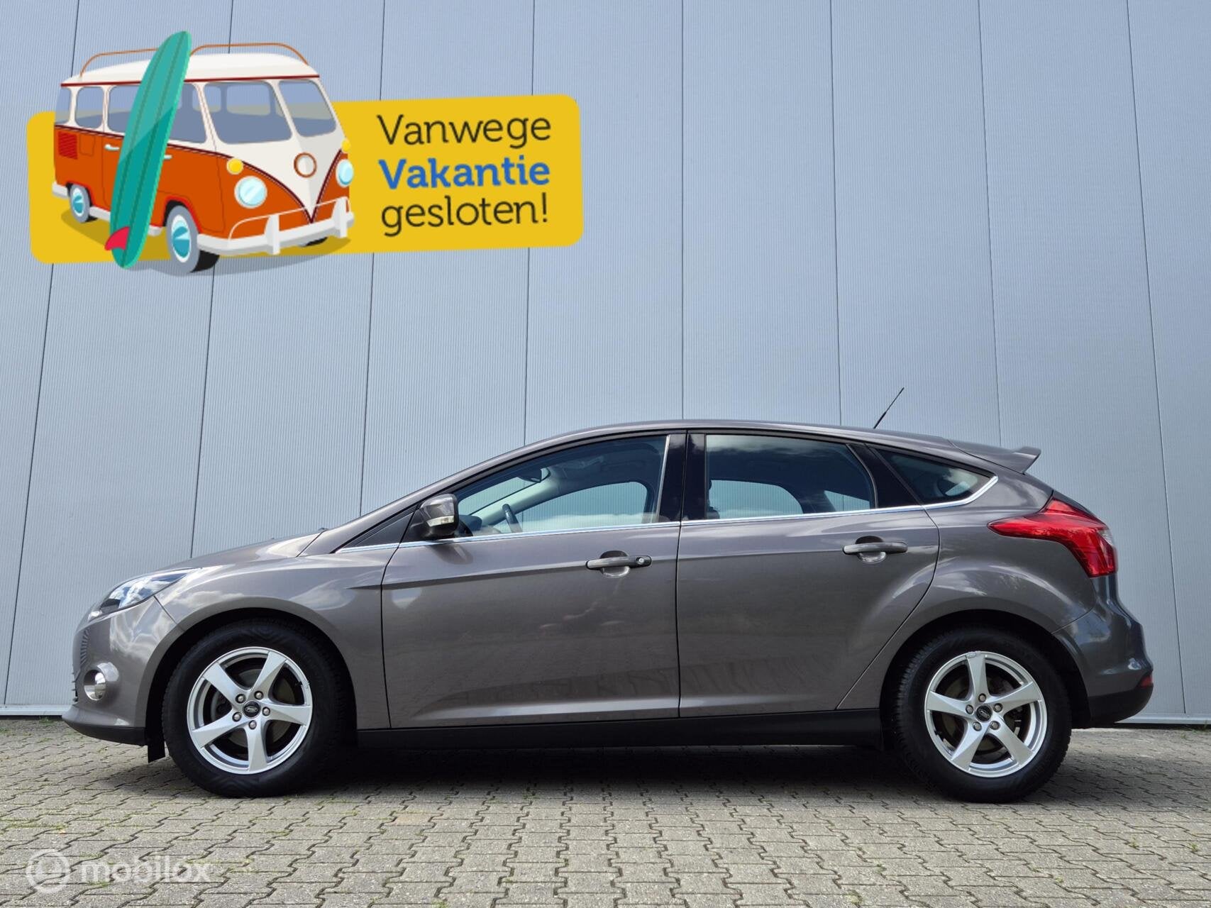 FORD FOCUS 1.0 ECOBOOST TITANIUM/CLIMATE/STOELVERWARMING/KEY, Euro 5, 125 pk, Gebruikt, Bruin