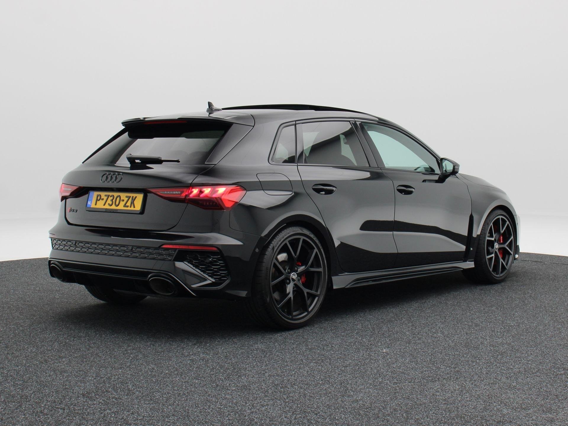 Audi RS3 Sportback 2.5 TFSi 400 Pk Automaat | Stoelverwarmin, Auto's, Audi, Automaat, Dealer onderhouden, Gebruikt, RS3
