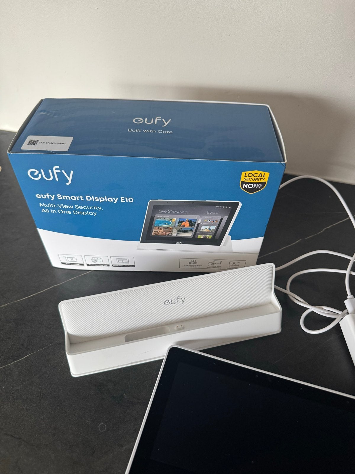 Eufy Smart Display E10 - All-in-One Beveiligingsdisplay, Ophalen, Zo goed als nieuw