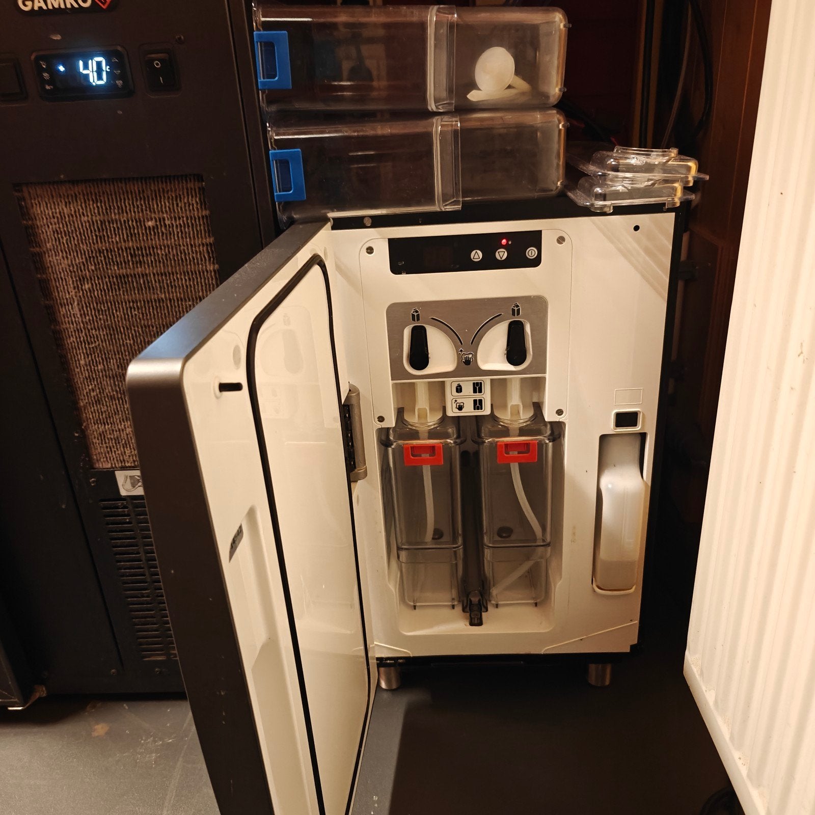 Foto 7 van Franke MYTICO III volautomatische koffiemachine