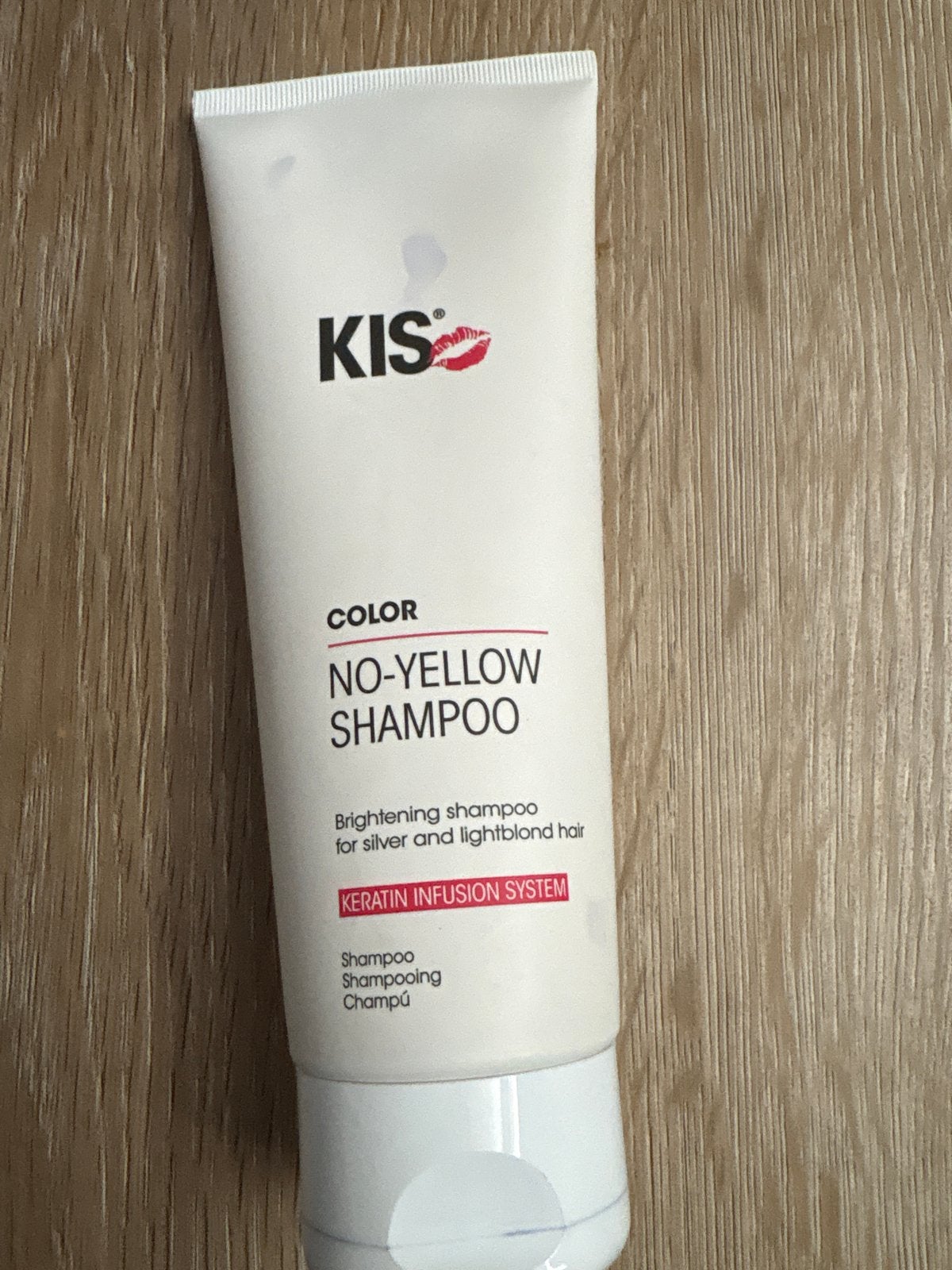 KIS Color No-Yellow Shampoo - 1x gebruikt, Ophalen of Verzenden, Gebruikt, Shampoo of Conditioner