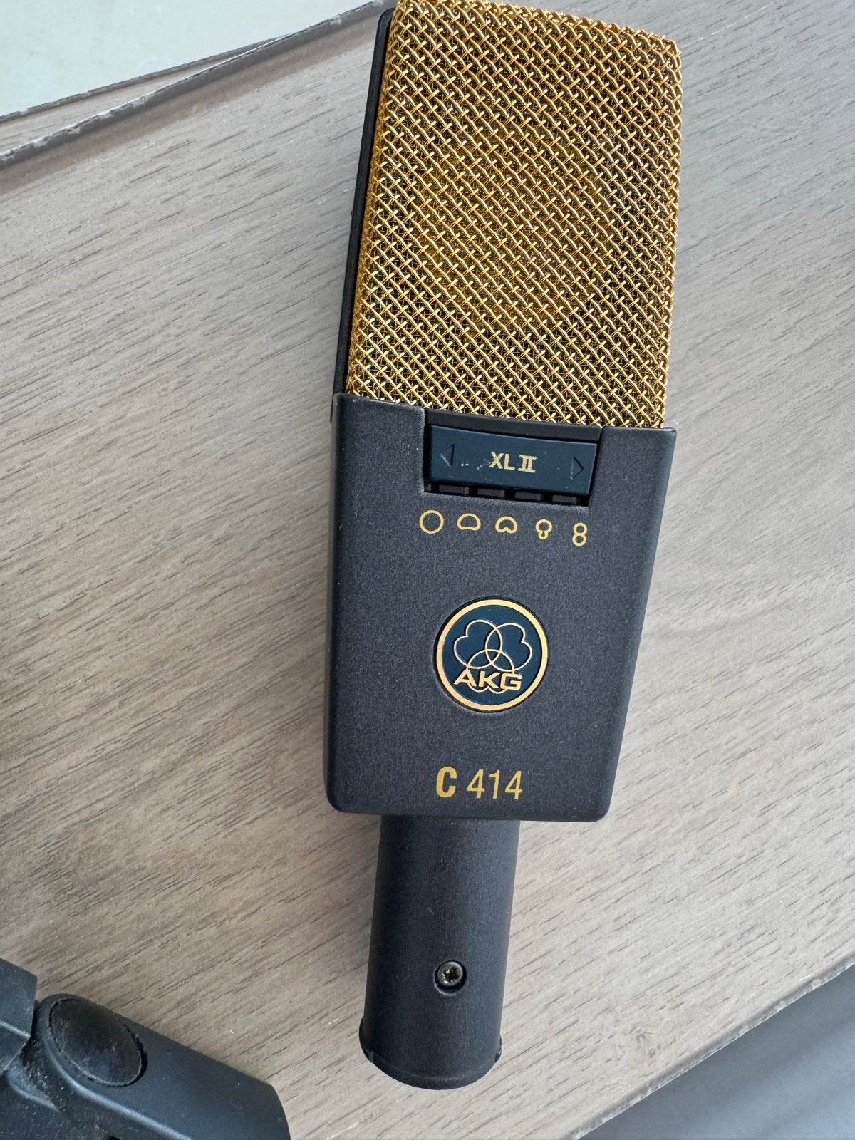 AKG C414 XLII Studiomicrofoon met shockmount, Ophalen, Gebruikt, Studiomicrofoon
