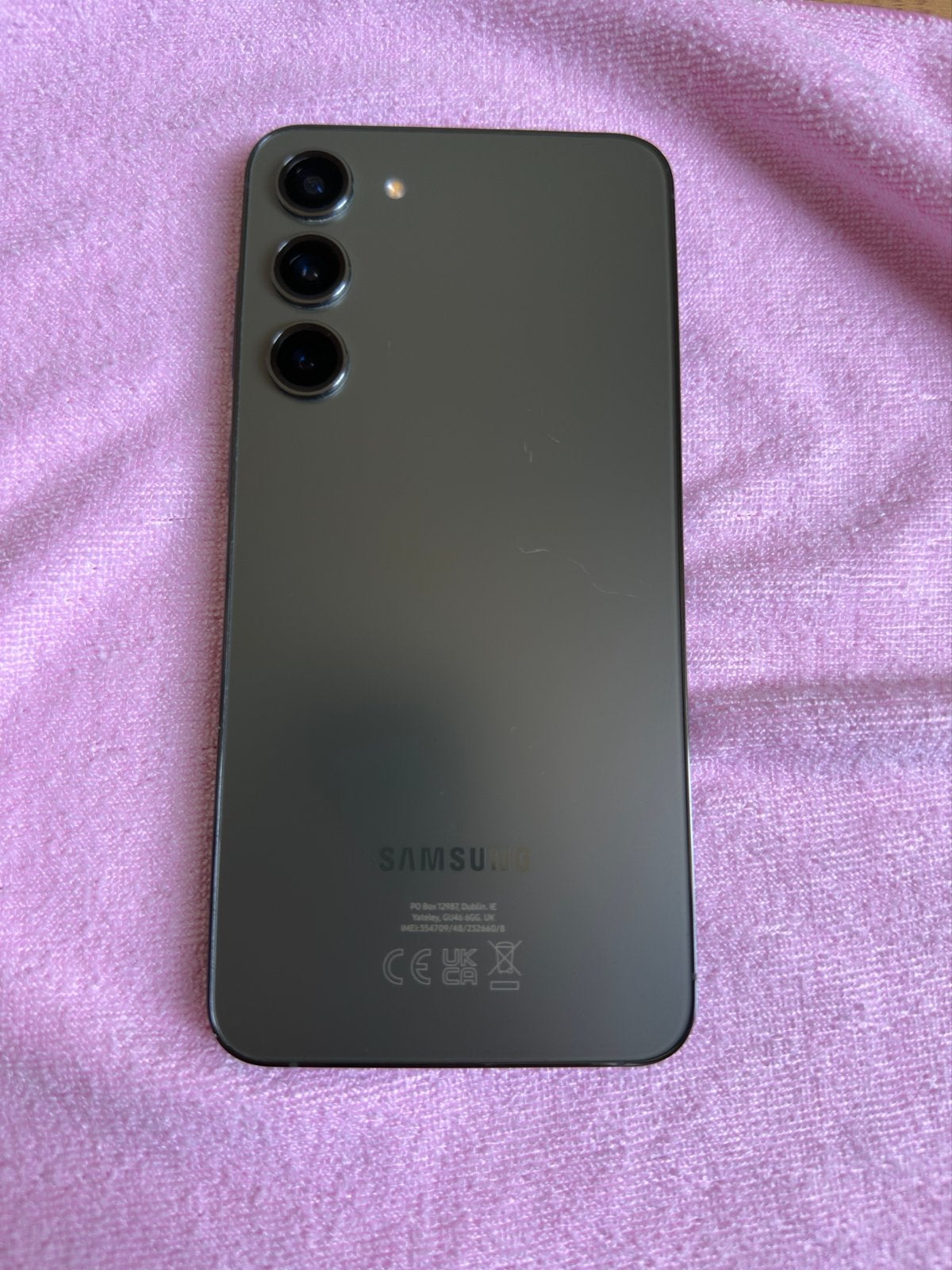 Foto 2 van Samsung Galaxy S23+ 256GB Zwart - Zo goed als nieuw