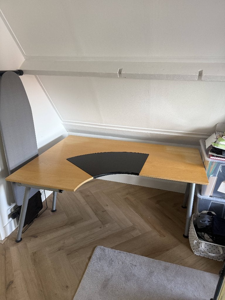 Bureau in hoogte verstelbaar - 160 cm x 120 cm, Ophalen, 160 cm, Gebruikt, 120 cm