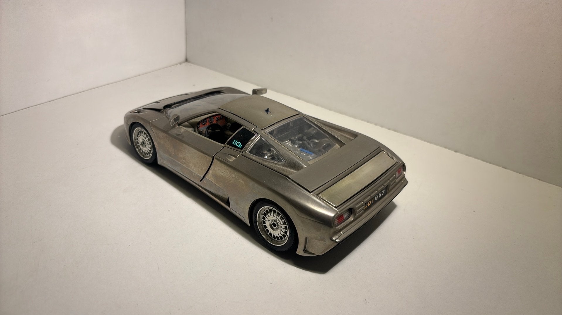 Bugatti eb110 chroom Bburago 1.18, Ophalen of Verzenden, Bburago, A, A