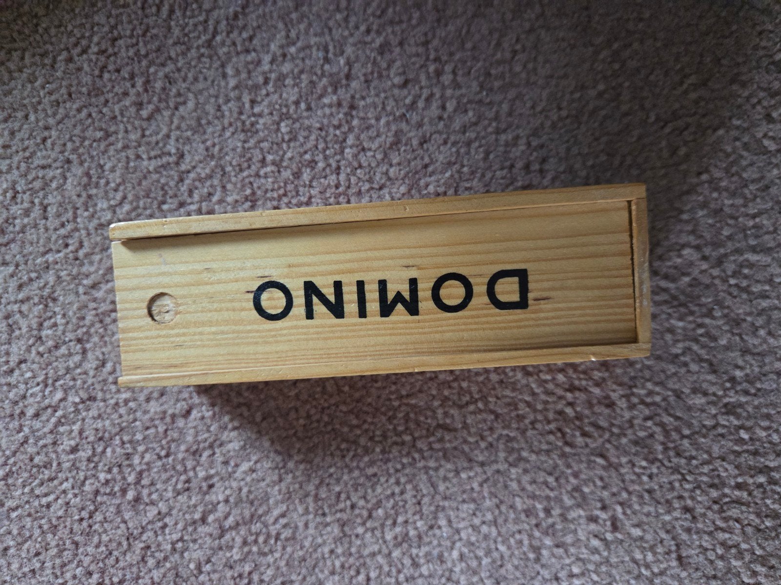Vintage Domino spel in houten kistje, Gebruikt, Onbekend, Ophalen of Verzenden, Een of twee spelers