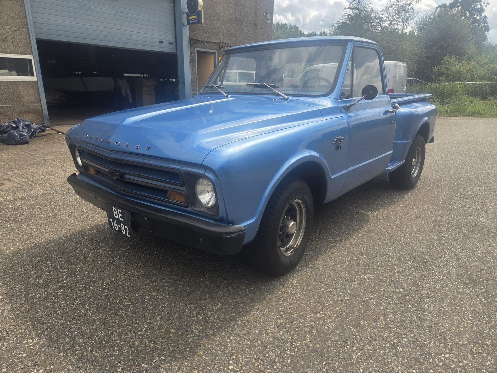 Chevrolet C10 Pick-up 1967 | 6-cilinder Benzine | Oldtimer, Achterwielaandrijving, Zwart, Chevrolet, Bedrijf