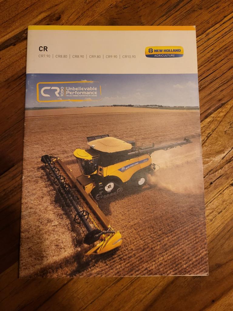 tractor folder New Holland CR combine maaidorser, Ophalen of Verzenden, Zo goed als nieuw
