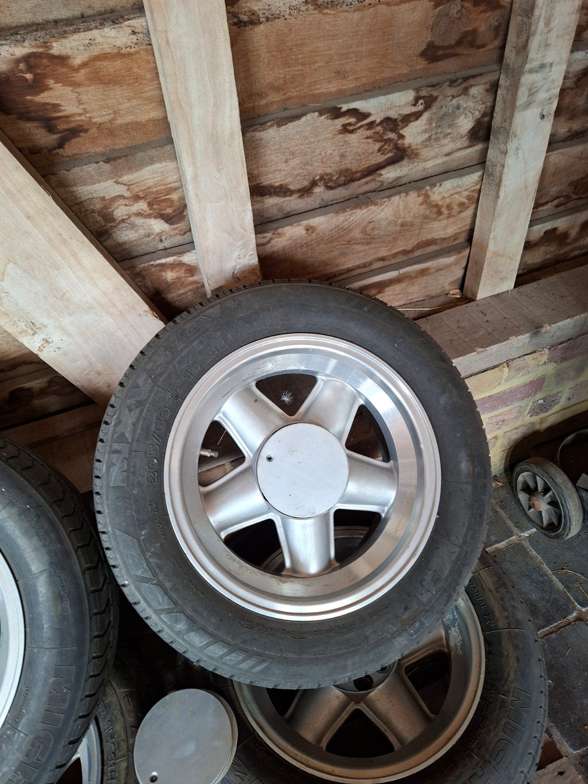 velgen met banden MG, TVR, Scimitar, jaguar, Ophalen, Gebruikt, 15 inch, 205 mm