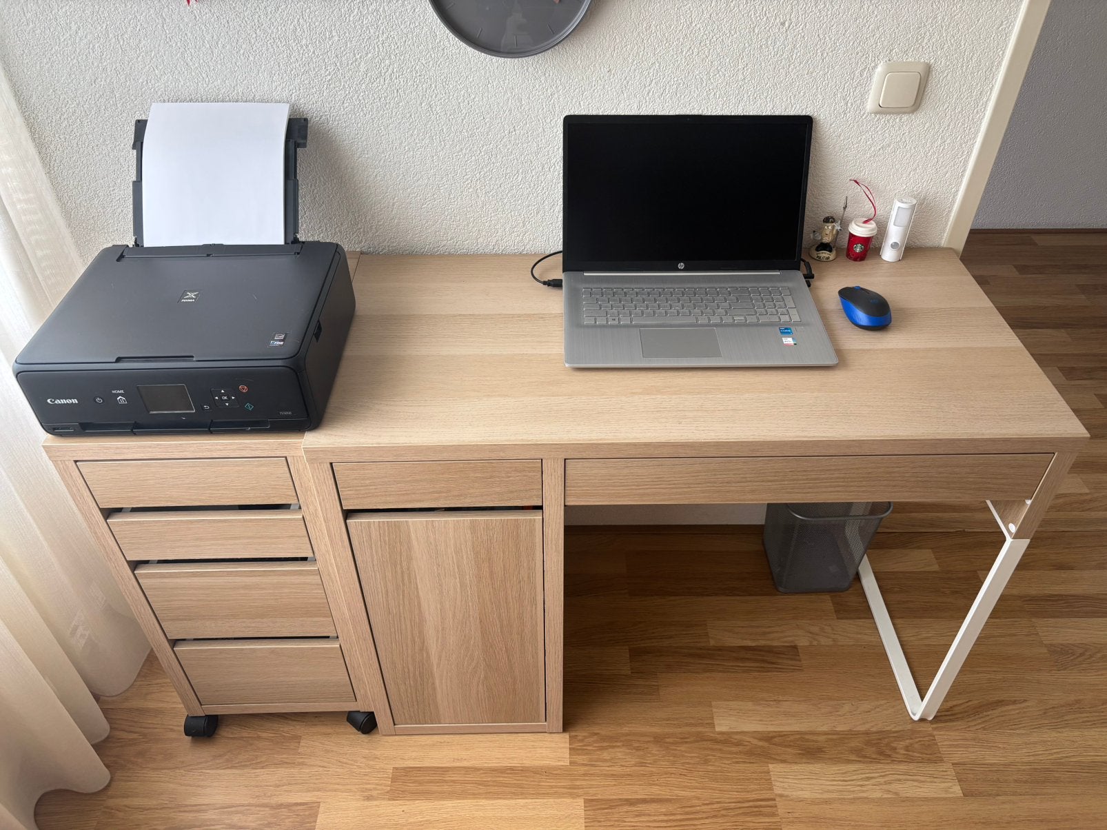 IKEA bureau, Ophalen, Zo goed als nieuw