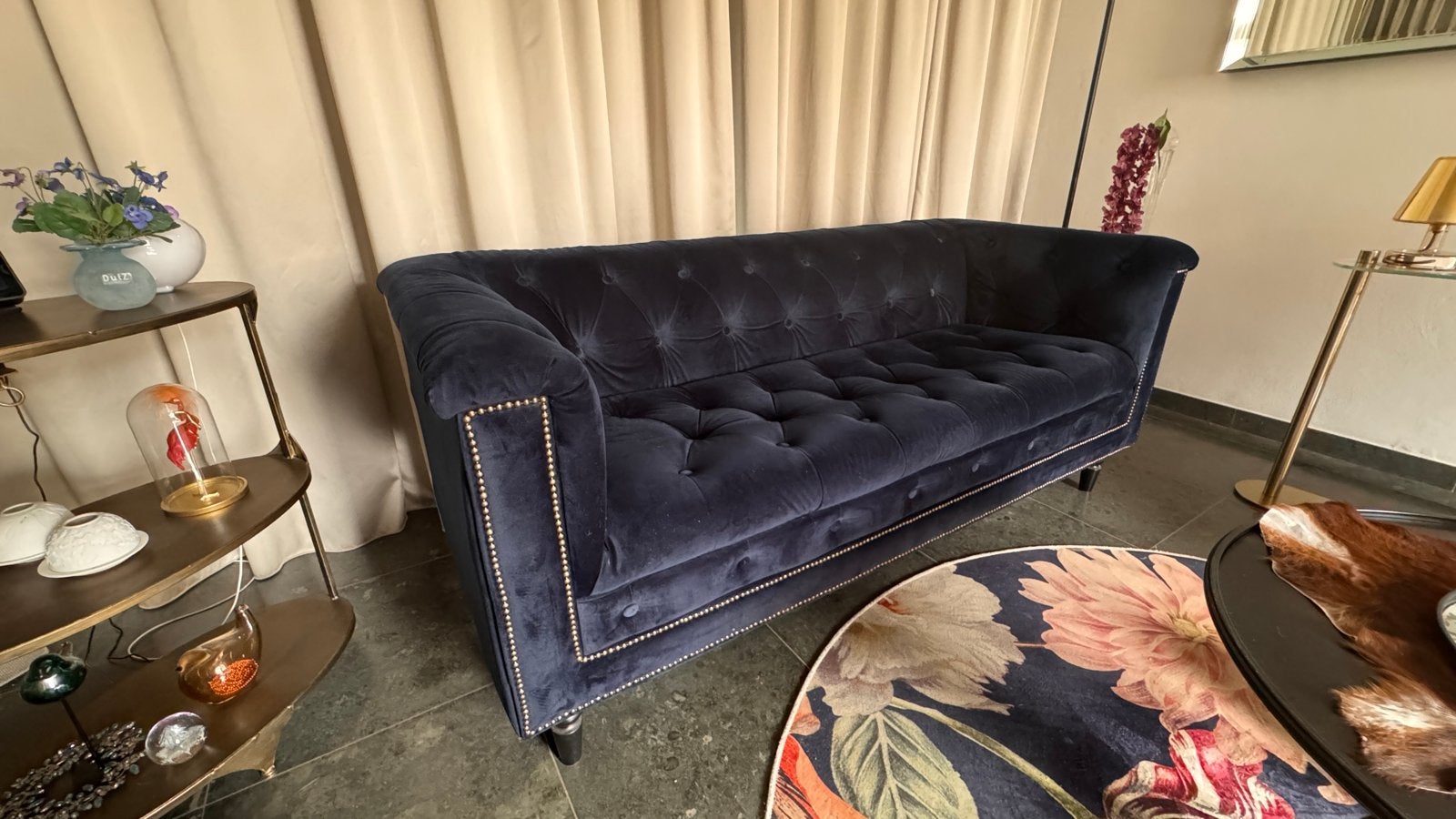 Koningsblauwe Chesterfield tweezitsbank van fluweel, Ophalen, 150 tot 200 cm, Tweepersoons, 75 tot 100 cm