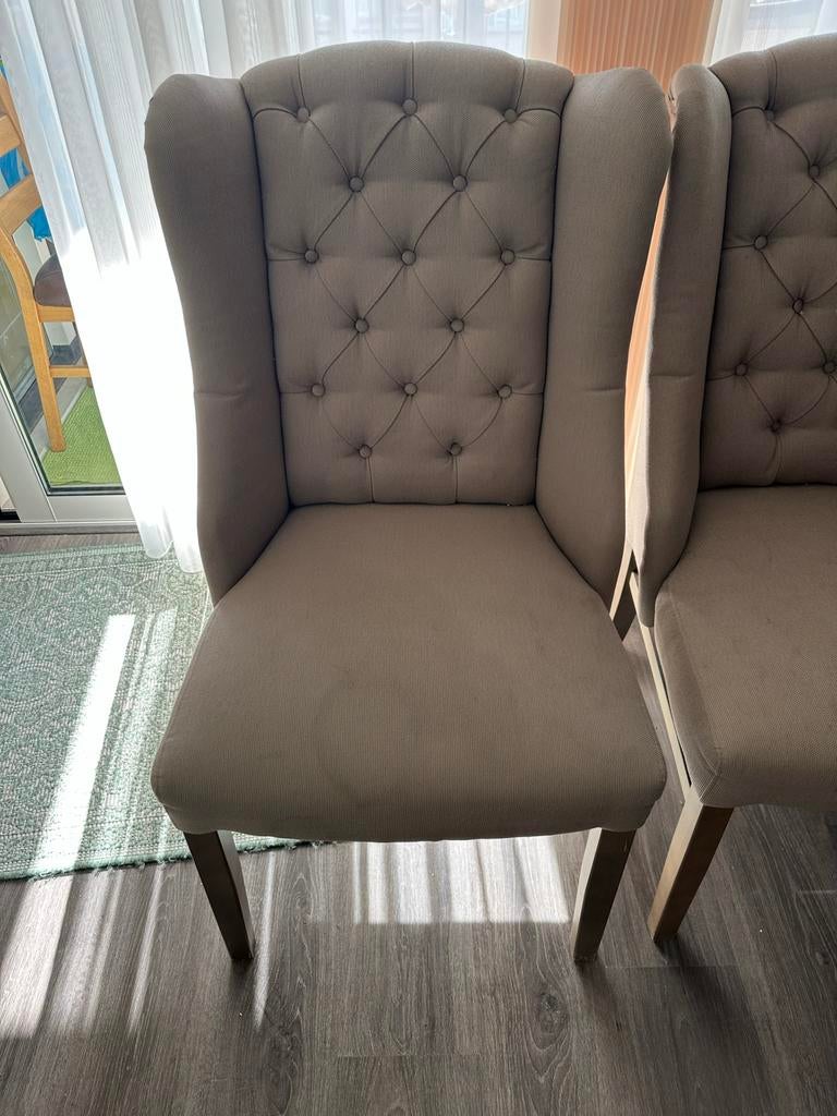 Set van 4 taupe eetkamerstoelen met gecapitonneerde rug, Ophalen, Gebruikt, Overige kleuren, Vier