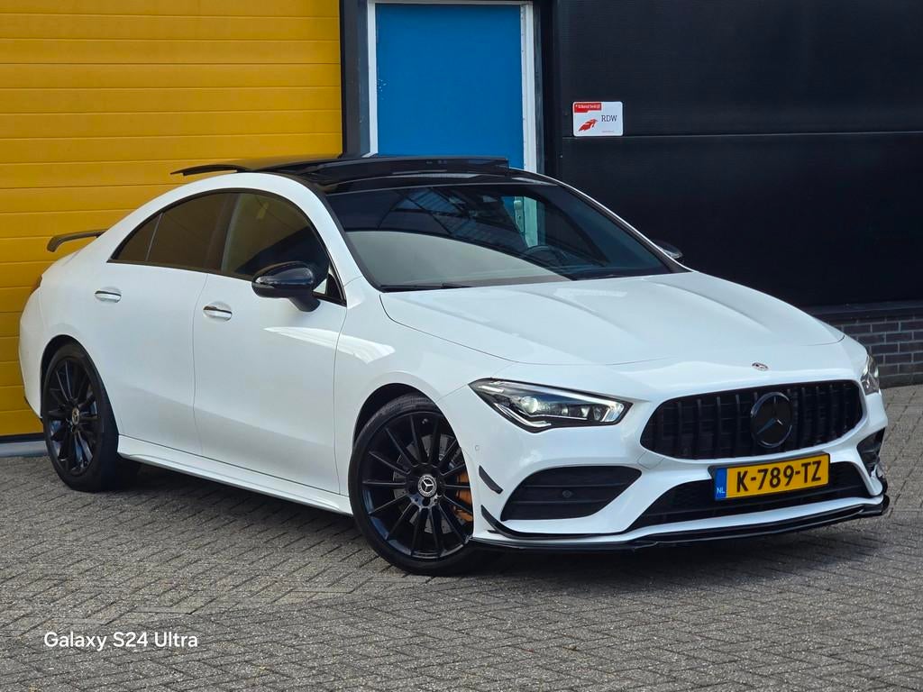 Mercedes-Benz CLA-klasse 250 AMG 45 Look / Aut / 224 PK / Me, Auto's, 15 km/l, Gebruikt, Euro 6, 4 cilinders