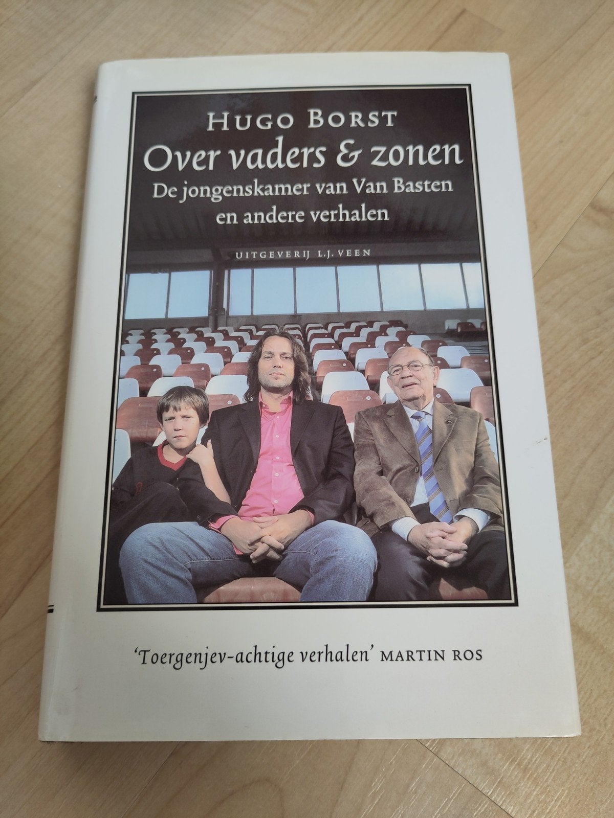 Hugo Borst - Over vaders & zonen, Ophalen of Verzenden, Gelezen, Hugo Borst, Nederland