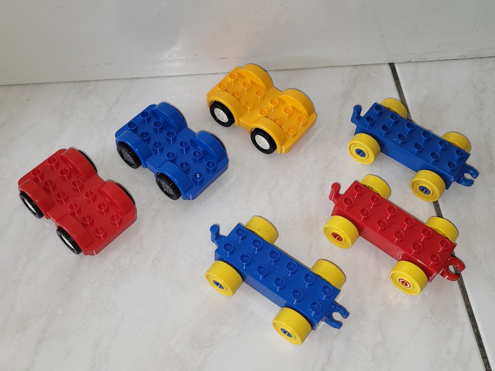 Duplo set met 6 karretjes auto's, Gebruikt, Ophalen of Verzenden, Duplo, Duplo