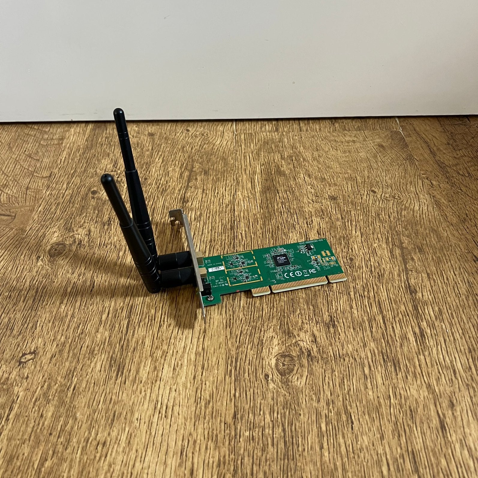wireless netwerk kaart ( WIFI ) PCI, Computers en Software, Netwerkkaarten, Gebruikt, Intern, Ophalen of Verzenden