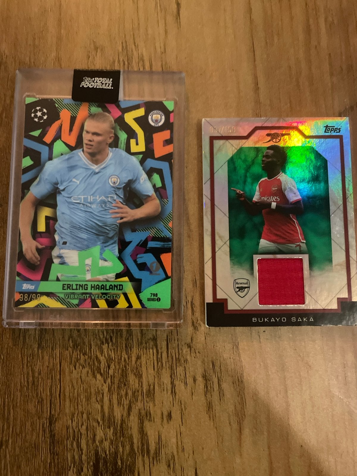 Haaland & Saka Topps Voetbal Kaarten - Genummerd!, Ophalen of Verzenden, Zo goed als nieuw, Buitenlandse clubs, Spelerskaart