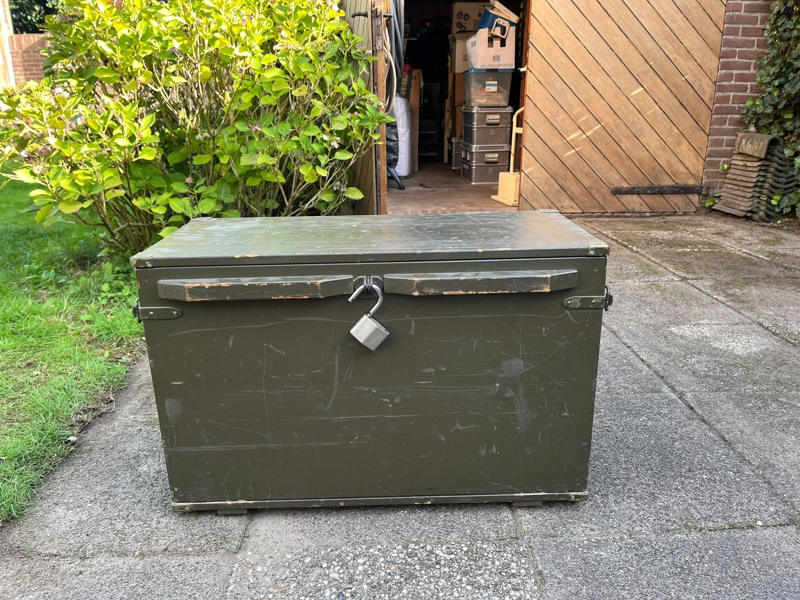 Originele Zwitserse Militaire Veldbureau Kist (Legergroen), Ophalen, Zo goed als nieuw, 50 tot 100 cm, Minder dan 50 cm