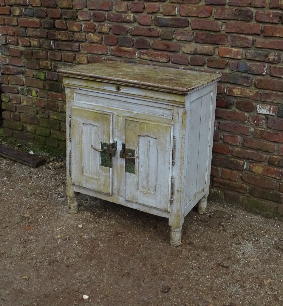 oude ijskast omgebouwd tot gewone kast, Antiek en Kunst, Ophalen