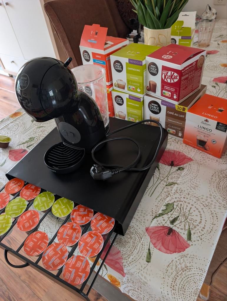 Dolce Gusto koffiezetapparaat met capsulehouder, Ophalen