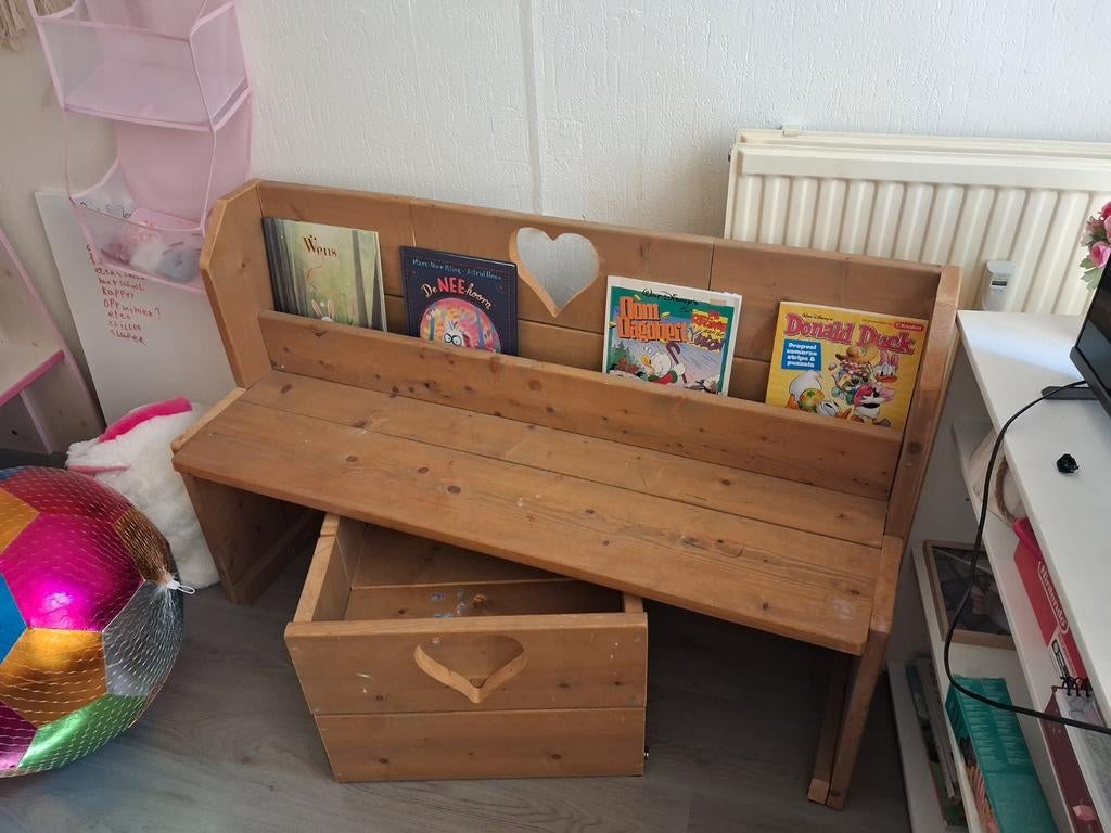 Leuke steigerhouten kinder bureau, Ophalen of Verzenden, Gebruikt, Overige typen