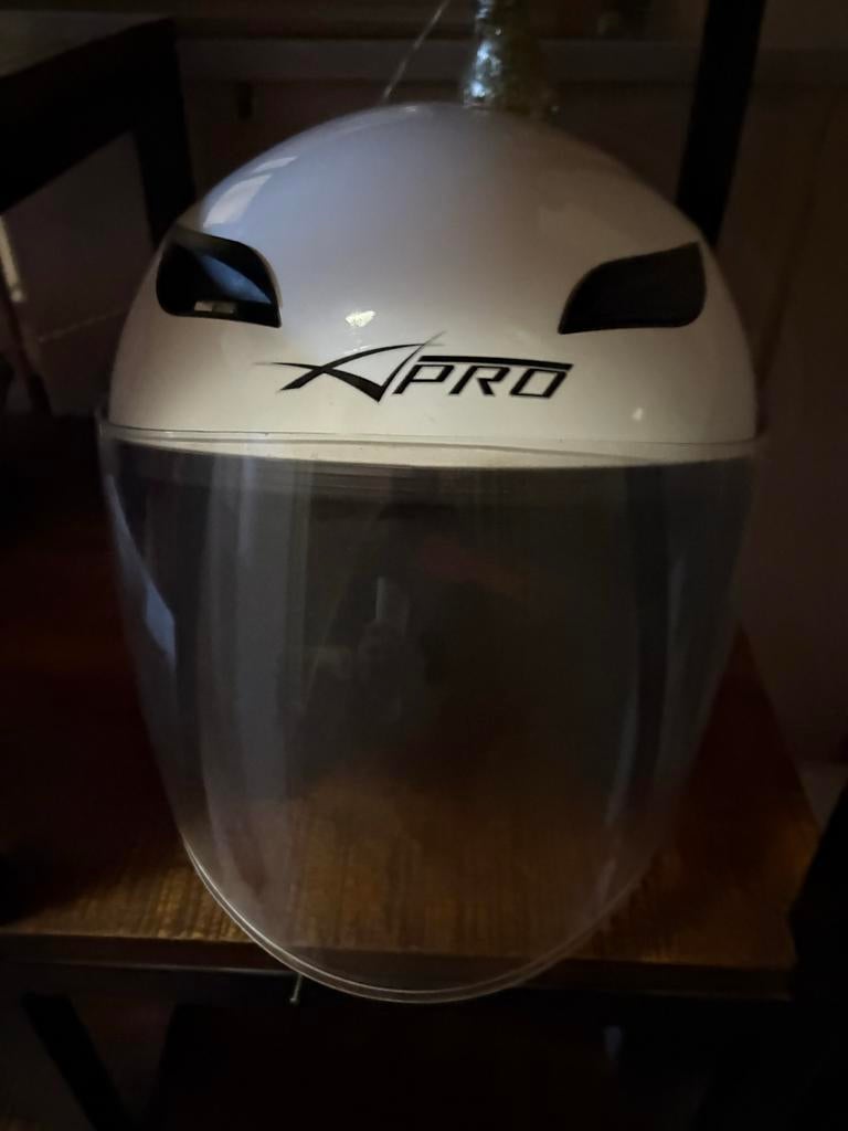 Witte X-PRO scooterhelm, gebruikt maar in goede staat, Fietsen en Brommers, Brommerhelmen, Ophalen of Verzenden, Gebruikt